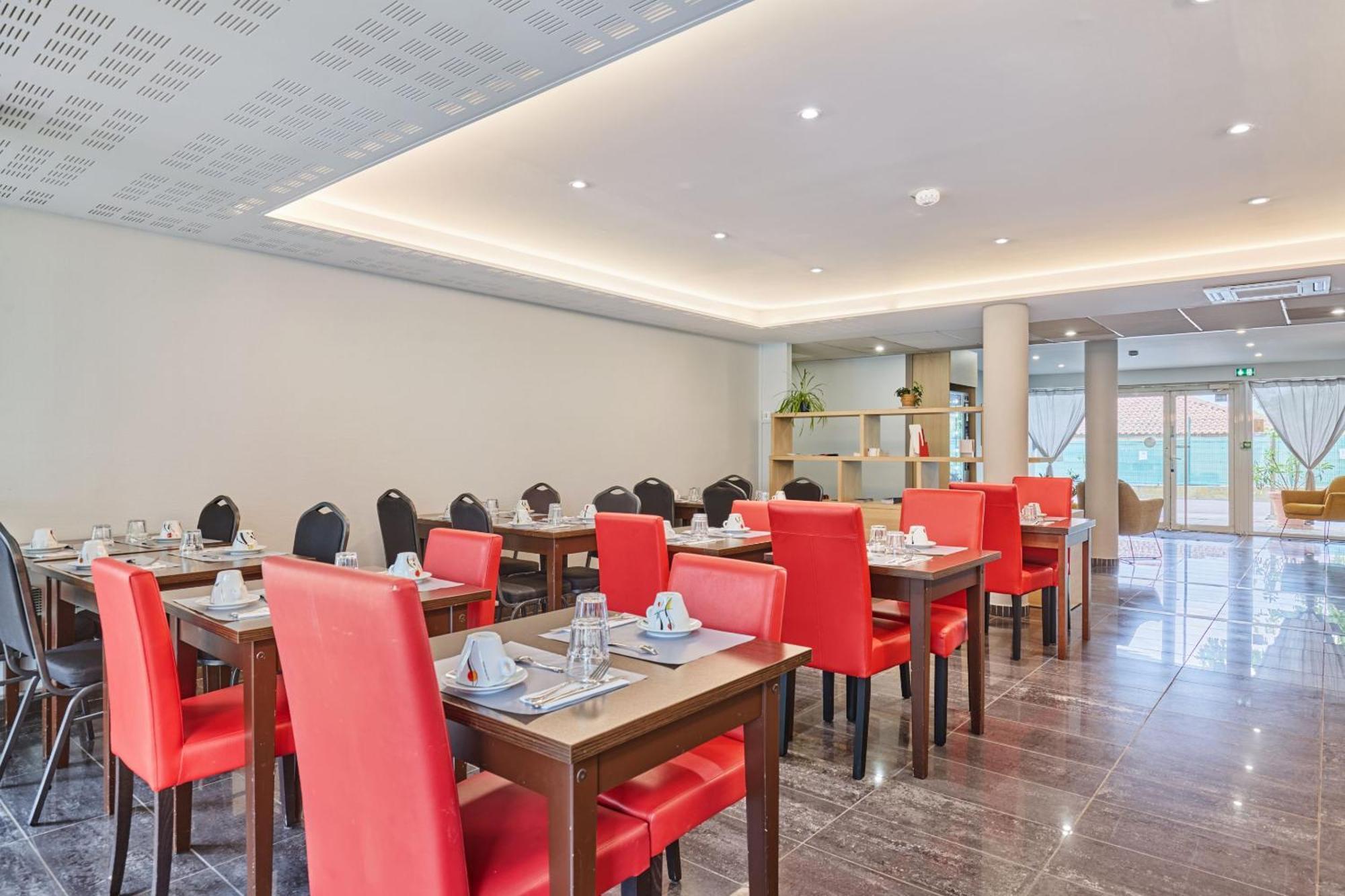Appart Hotel Odalys City Aix En Provence Le Clos De La Chartreuse Αιξ-αν-Προβάνς Εξωτερικό φωτογραφία