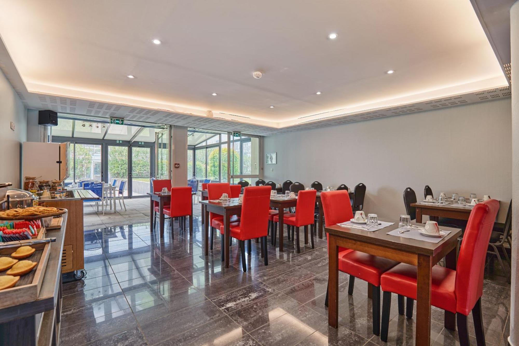 Appart Hotel Odalys City Aix En Provence Le Clos De La Chartreuse Αιξ-αν-Προβάνς Εξωτερικό φωτογραφία