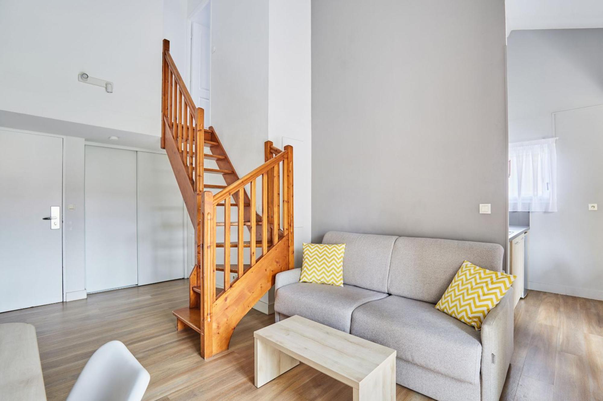 Appart Hotel Odalys City Aix En Provence Le Clos De La Chartreuse Αιξ-αν-Προβάνς Εξωτερικό φωτογραφία