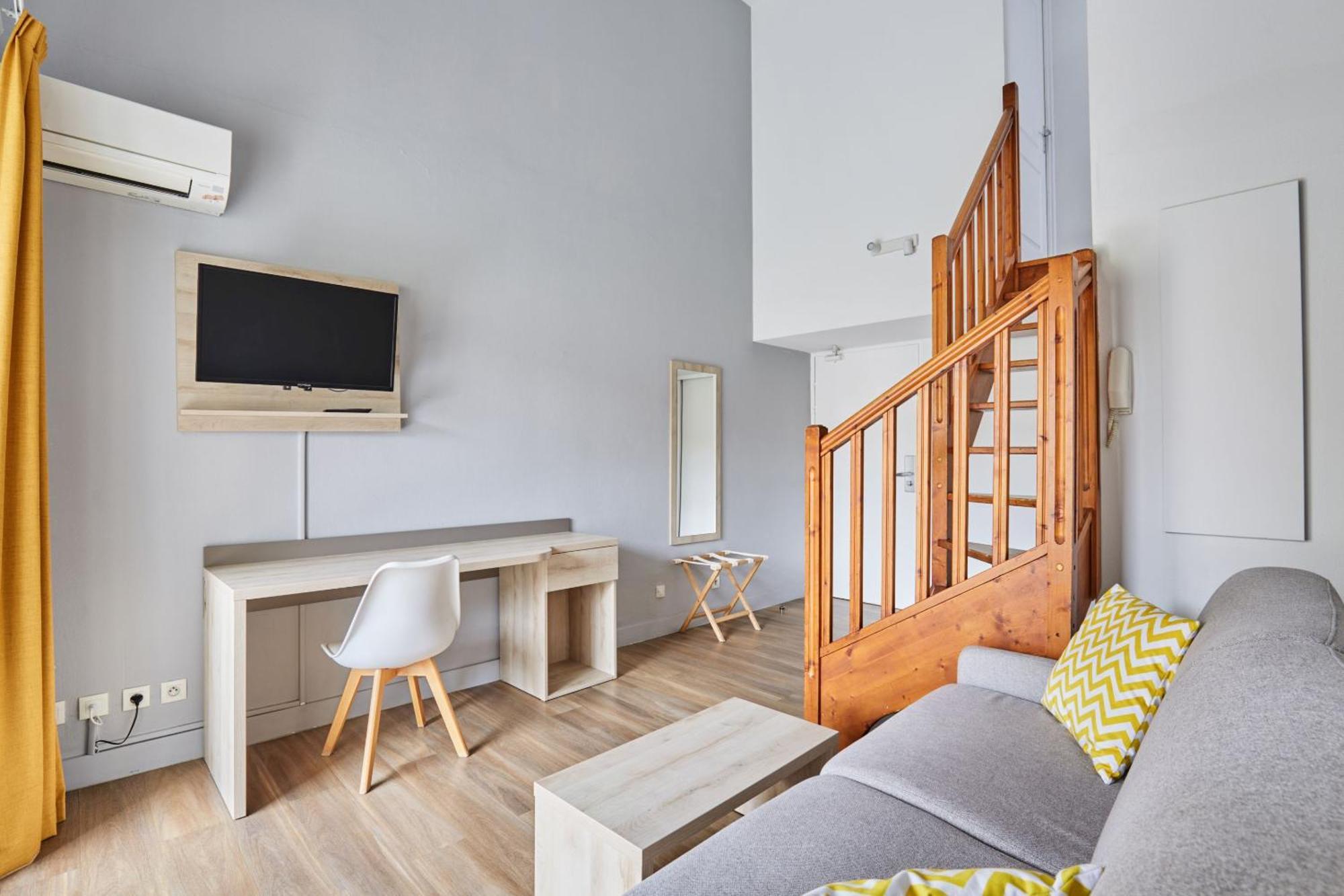 Appart Hotel Odalys City Aix En Provence Le Clos De La Chartreuse Αιξ-αν-Προβάνς Εξωτερικό φωτογραφία