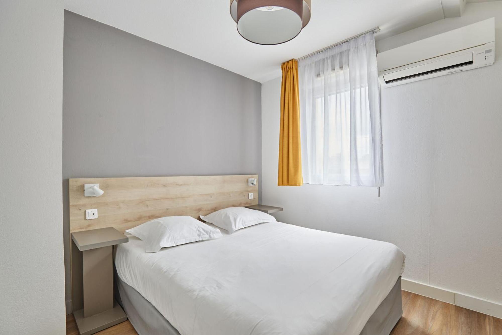 Appart Hotel Odalys City Aix En Provence Le Clos De La Chartreuse Αιξ-αν-Προβάνς Εξωτερικό φωτογραφία