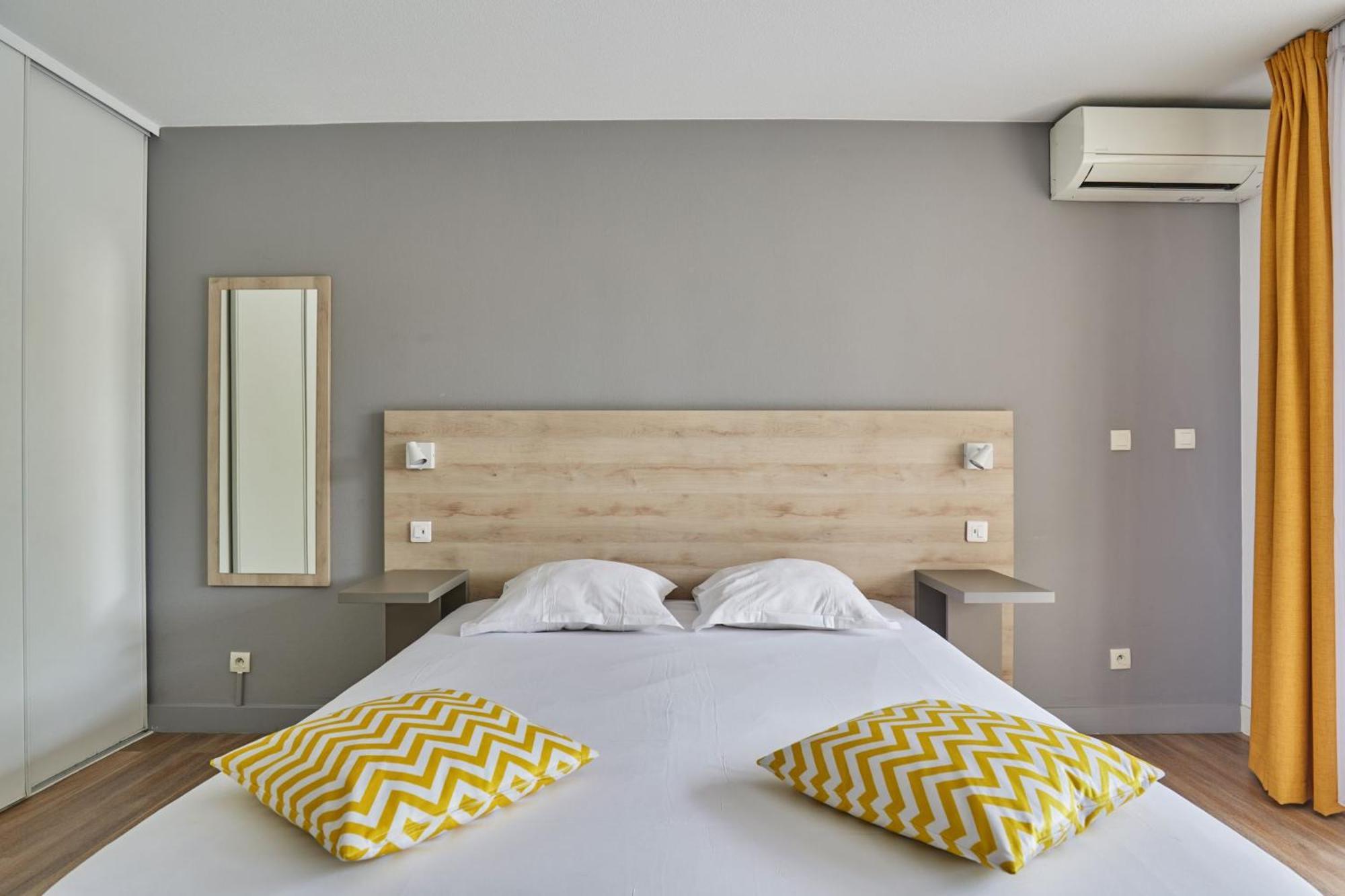 Appart Hotel Odalys City Aix En Provence Le Clos De La Chartreuse Αιξ-αν-Προβάνς Εξωτερικό φωτογραφία