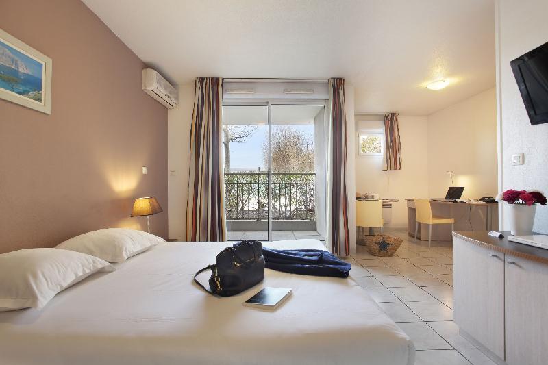 Appart Hotel Odalys City Aix En Provence Le Clos De La Chartreuse Αιξ-αν-Προβάνς Εξωτερικό φωτογραφία
